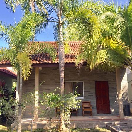 Coconut Bungalow Nai Yang Beach المظهر الخارجي الصورة