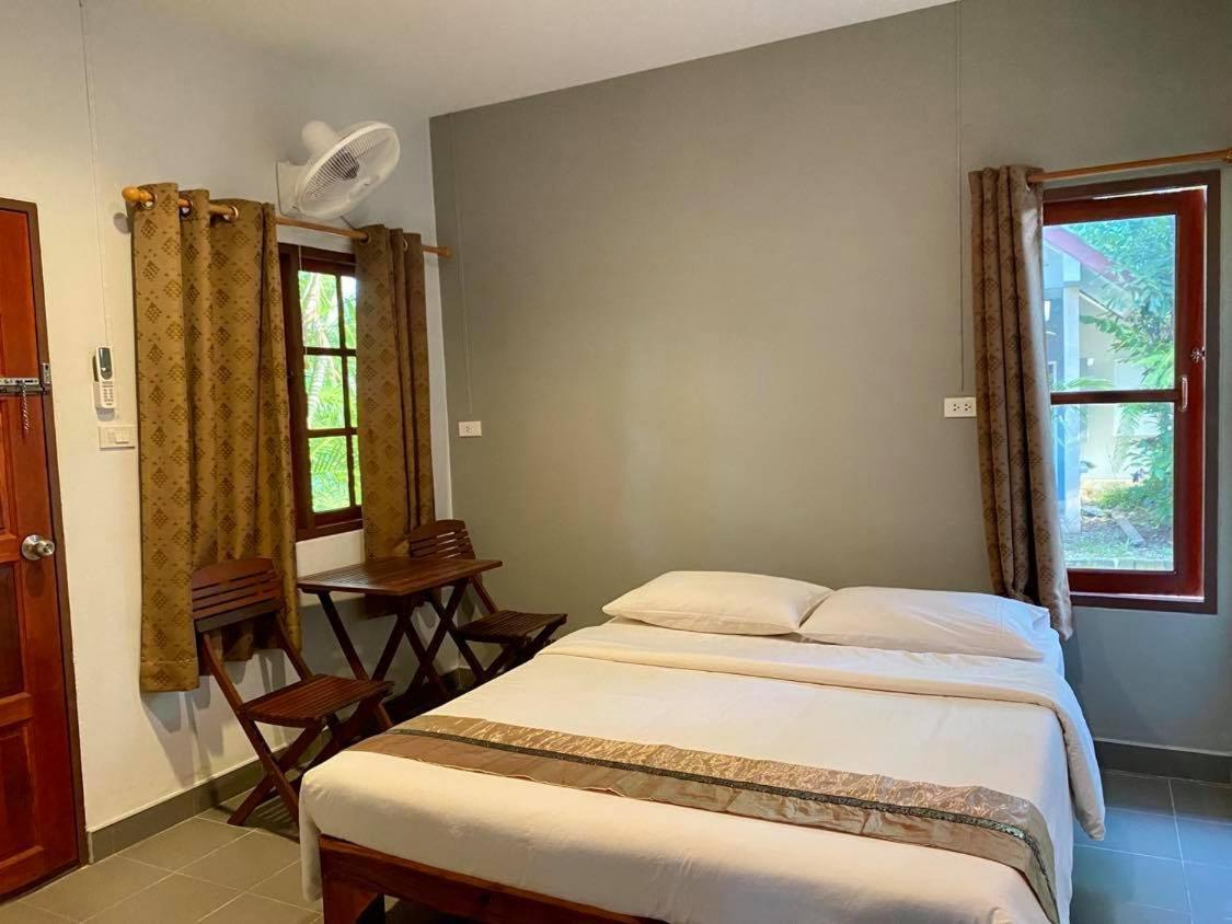 Coconut Bungalow Nai Yang Beach المظهر الخارجي الصورة