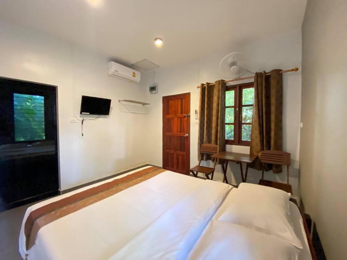 Coconut Bungalow Nai Yang Beach المظهر الخارجي الصورة